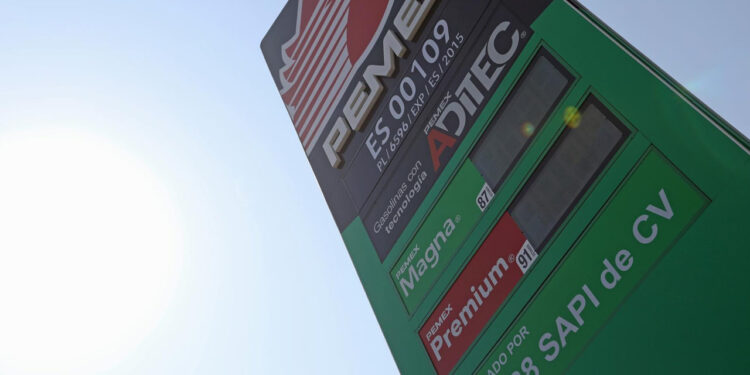 Casi 75% de estaciones en el país cumplen con precio máximo de gasolina Magna: Profeco