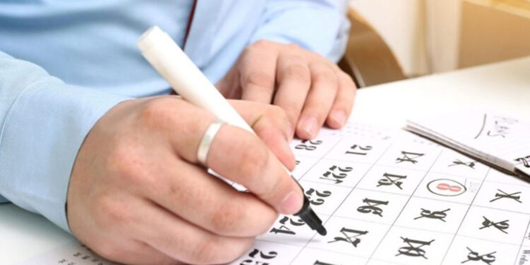 ¿Cuántos días festivos tiene abril y para que trabajadores mexicanos aplican?