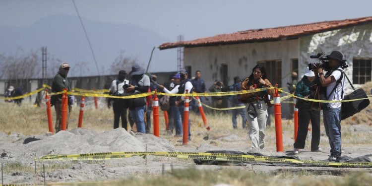 Pueblo de México tiene que conocer la verdad del rancho Izaguirre de Teuchitlán: Sheinbaum
