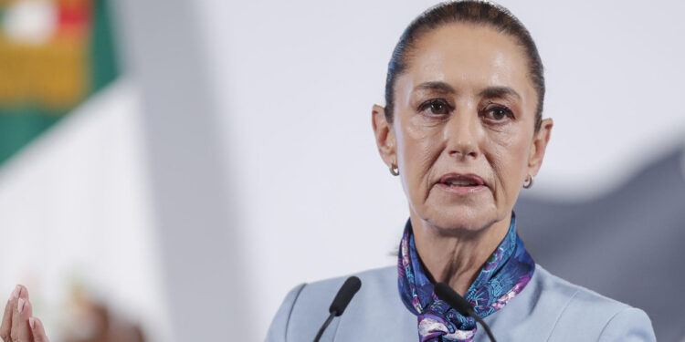 Sheinbaum esperará al 2 de abril para determinar si se responde a los aranceles de EE.UU. al acero y aluminio