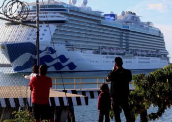 Crucero Discovery Princess llega a Mazatlán con más de 3 mil pasajeros a bordo