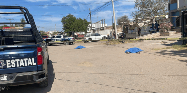 Hallan a dos hombres asesinados y amarrados en la carretera a Sanalona en Culiacán