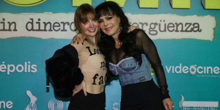 Maribel Guardia exhibe las amenazas que le manda Imelda Garza Tuñón