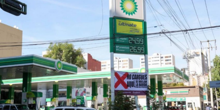 Más del 81 por ciento de las gasolineras venden el combustible en menos de 24 de pesos, revela Profeco