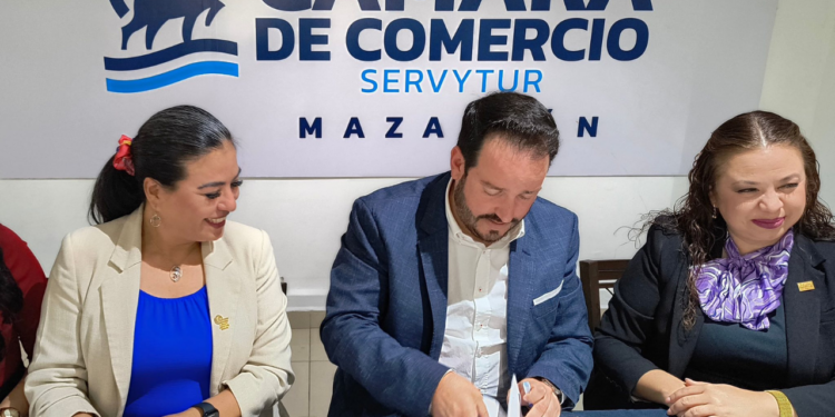 Cámara de Comercio Mazatlán presenta Propuesta para la Reactivación Económica ante el Secretario de Economía de Sinaloa