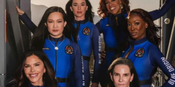 Viaje de Katy Perry al espacio desata polémica; celebridades acusan derroche y daño ambiental