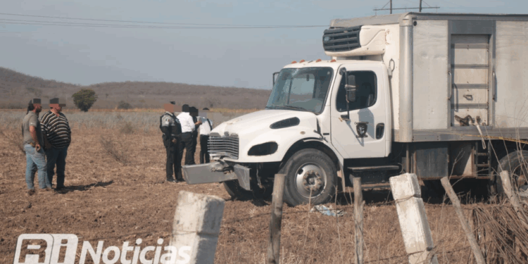 Conductor fallece mientras circulaba por Carretera México 15