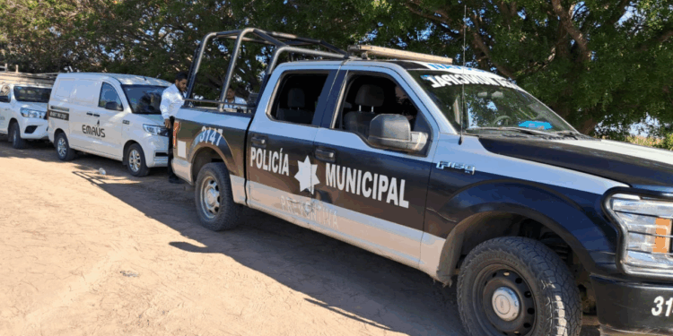 Localizan cuerpo sin vida junto a un dren en San Pedro Navolato