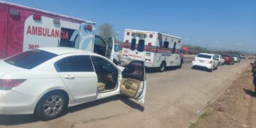 Adulta mayor muere por bala perdida en persecución de la Marina contra civiles armados, en Mazatlán