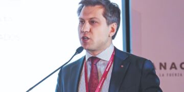 Rusia busca acercarse a México en sector energético