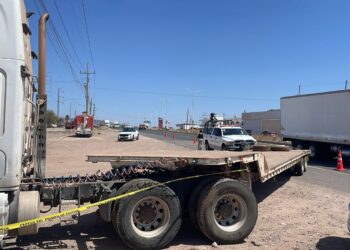 Muere joven motociclista tras ser embestido por tráiler en La Costerita, Culiacán