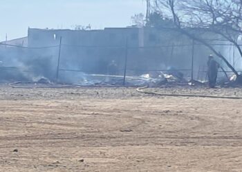 Se registra incendio junto a bodega de material reciclable en sector Bachigualato, en Culiacán