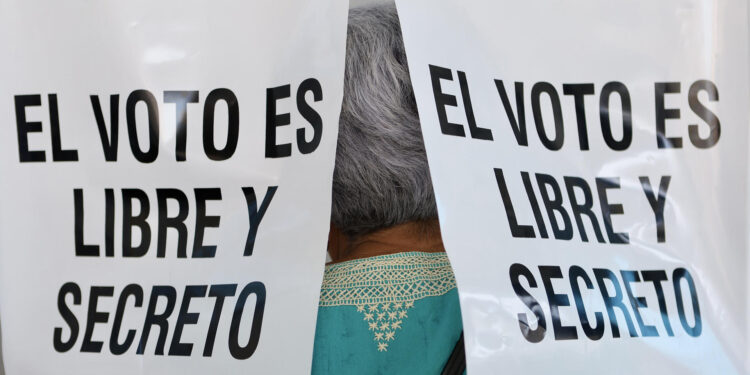 Más de 5 mil mexicanos votarán de forma anticipada en las elecciones judiciales