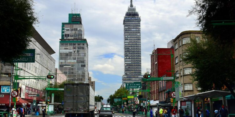 Cepal recorta pronosticó de crecimiento para México a 0.3%