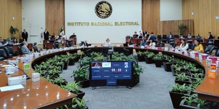 INE realiza última etapa de capacitación para elección del Poder Judicial