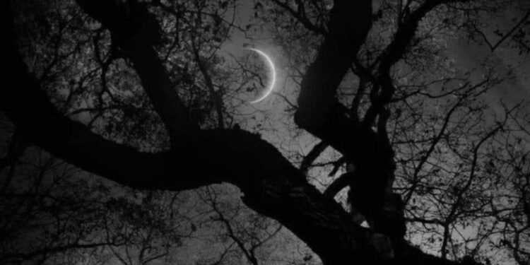 A qué hora se verá la luna negra de abril en México y cuál es su significado