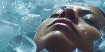 ¿Para qué sirve meter la cara en agua con hielo? Estos son los beneficios