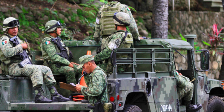 CNDH acusa al Ejército de graves violaciones por el asesinato de 6 migrantes