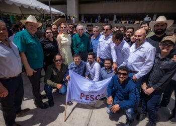 Pone en marcha gobernador Rocha el Aquatón para abastecer a familias en comunidades de Sinaloa que sufren sequía