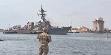 Trump busca operación militar de EU contra narco en México; Gobierno de Sheinbaum autoriza ingreso de 309 soldados