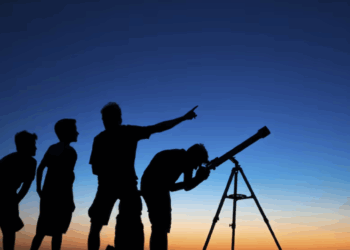 Desde Luna de Fresa hasta Solsticio de Verano; los eventos astronómicos de junio 2025