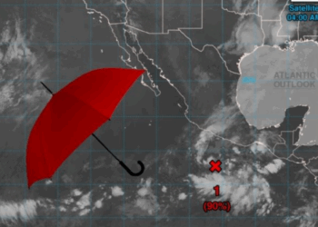 Alvin sigue con 90% de posibilidades de convertirse en huracán
