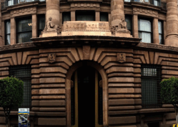 Sheinbaum desestima pronóstico de Banxico sobre la economía mexicana