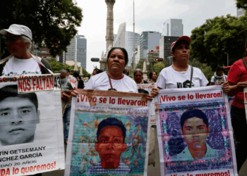 No estamos buscando cadáveres, buscamos a los normalistas: Rosendo Gómez, fiscal del Caso Ayotzinapa