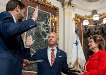 Sheinbaum recibirá al nuevo embajador de Estados Unidos, Ron Johnson, la próxima semana