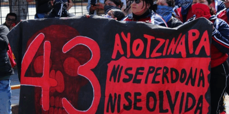 Sheinbaum se reunirá con las madres y padres de los 43 normalistas desaparecidos de Ayotzinapa