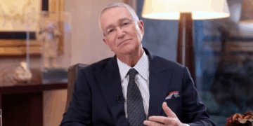 Salinas Pliego responde a propuesta de Paco Ignacio Taibo II de nacionalizar Canal 13; esto dijo