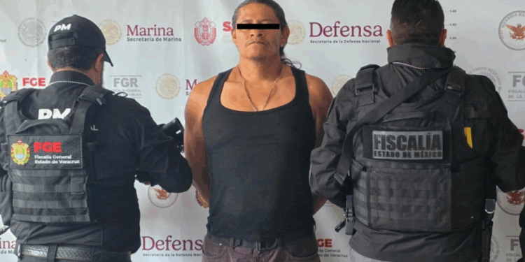 Detienen a expolicía prófugo involucrado en el homicidio del actor Octavio Ocaña