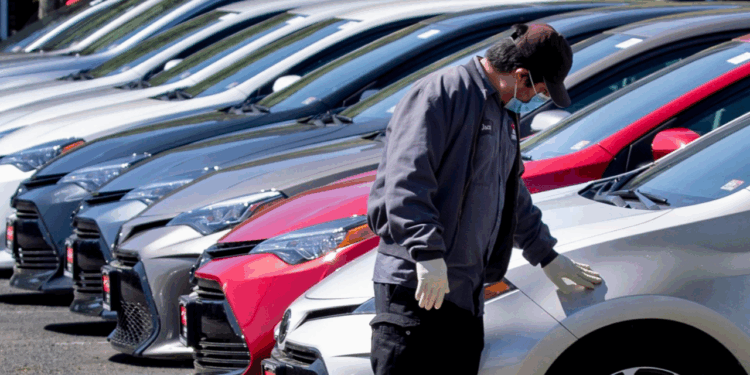 Aranceles de Trump empujan el precio de autos nuevos a máximos históricos en EEUU