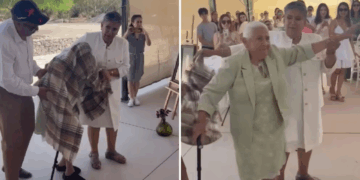 Abuelita cumple 96 años y se roba el show bailando al estilo de Gloria Trevi: “Brilló como toda una diva empoderada”