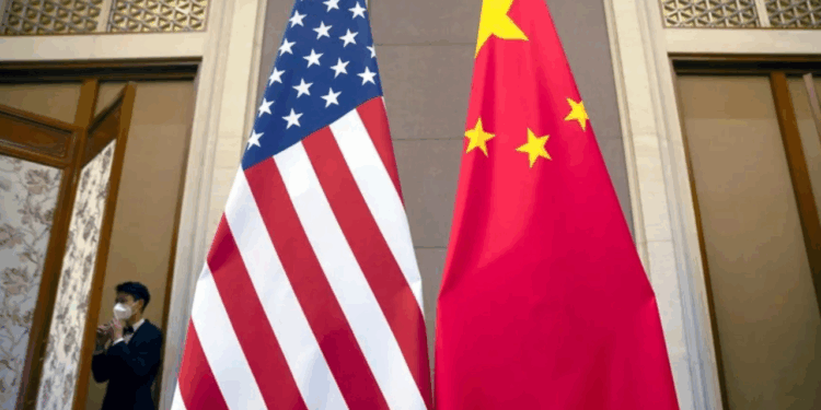 Estados Unidos y China reducen sus aranceles al 30 % y al 10 %, respectivamente, durante 90 días
