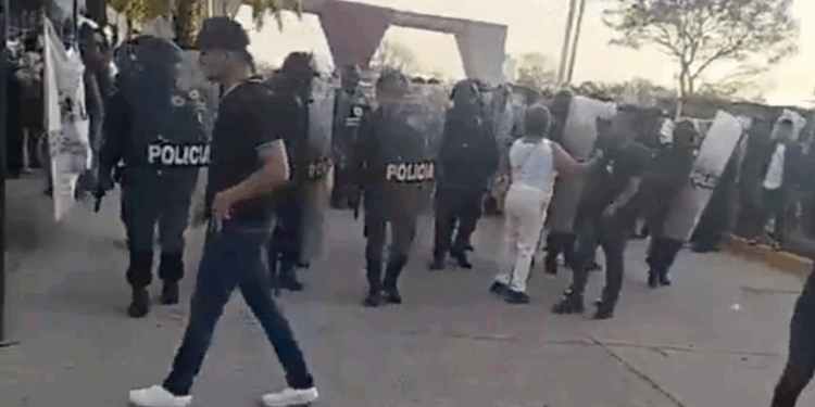 “No debe haber represión en Tabasco”: Sheinbaum sobre operativo contra estudiantes en Balancán