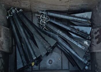 Encuentran explosivos, municiones y equipo táctico en sierra de Rosario