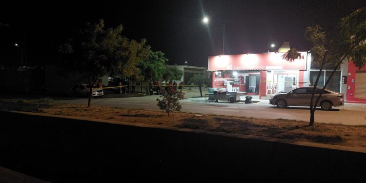 Atacan a balazos a policías municipales en Pradera Dorada; hay dos fallecidos y cuatro heridos