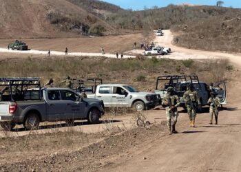 “Controlado y sin heridos”, dice Protección Civil tras incendio de bodega con combustible en Miravalles