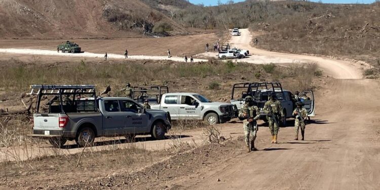 “Controlado y sin heridos”, dice Protección Civil tras incendio de bodega con combustible en Miravalles