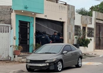 Atacan a balazos dos domicilios de la colonia Lázaro Cárdenas, en Culiacán