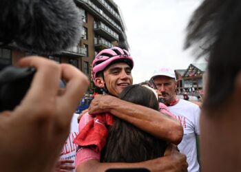 Del Toro: “Esta es la parte cruel del ciclismo”