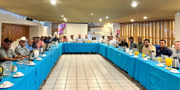 Hasta los 6,300 pesos se comercializa el maíz en Sinaloa al bajar de 6 millones de toneladas a 1.7 la producción: Ismael Bello Esquivel