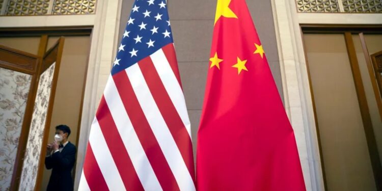 China impone aranceles a un tipo de plástico industrial de EE.UU.