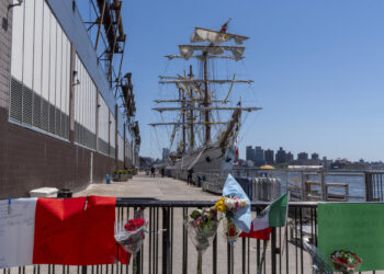 Piloto de EE.UU. controlaba al buque escuela Cuauhtémoc durante choque: Semar