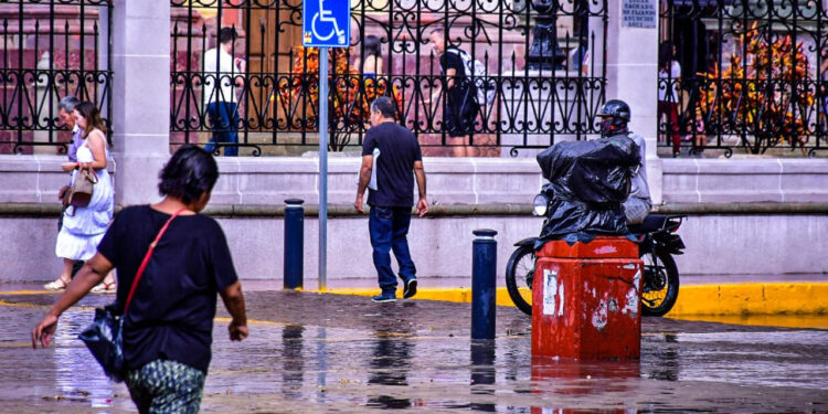 Atención: Próximo jueves podría llover en Mazatlán: Protección Civil