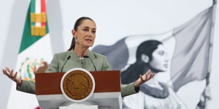 Claudia Sheinbaum planea diálogo con empresarios para acordar semana de 40 horas sin afectar los salarios