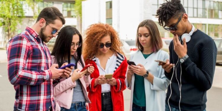 El conservadurismo en la era digital, Millennials vs Gen Z