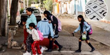 SEP 2025: ¿habrá puente por el Día de las Madres en kinder, primaria y secundaria? Esto se sabe