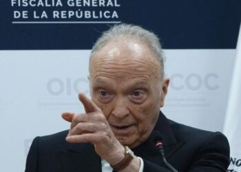 Descarta Sheinbaum que FGR atraiga el caso del doble homicidio de funcionarios de la CDMX